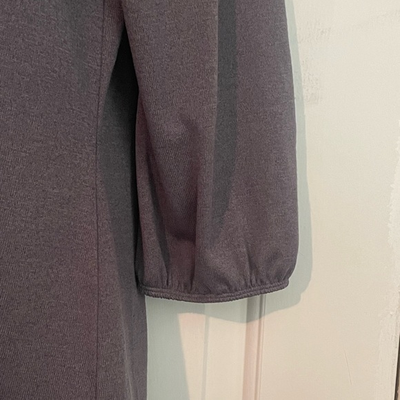 Kim Rogers Long sleeve gray blouse size medium. - Picture 3 of 3